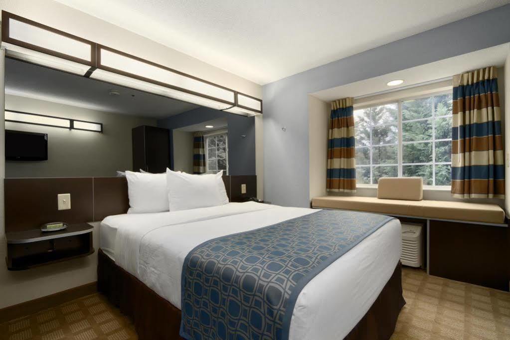 Microtel & - Greenville